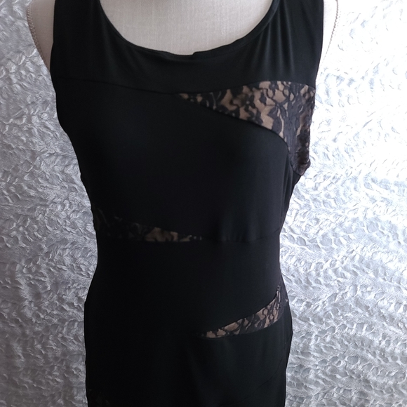 Bisou Bisou Black Dress - Picture 4 of 4